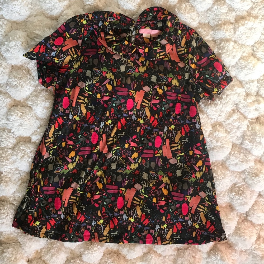 A-line, Peter Pan collar, MIA Christopher blouse.
